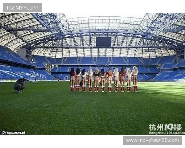 《继承父亲荣耀的足球星二代，在绿茵场上书写属于自己的传奇》